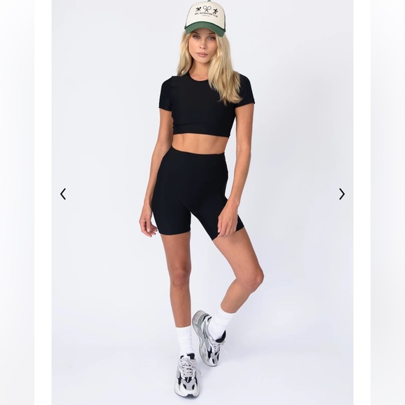 NWT SKATIE “Chrissy” Crop Top - Picture 5 of 6